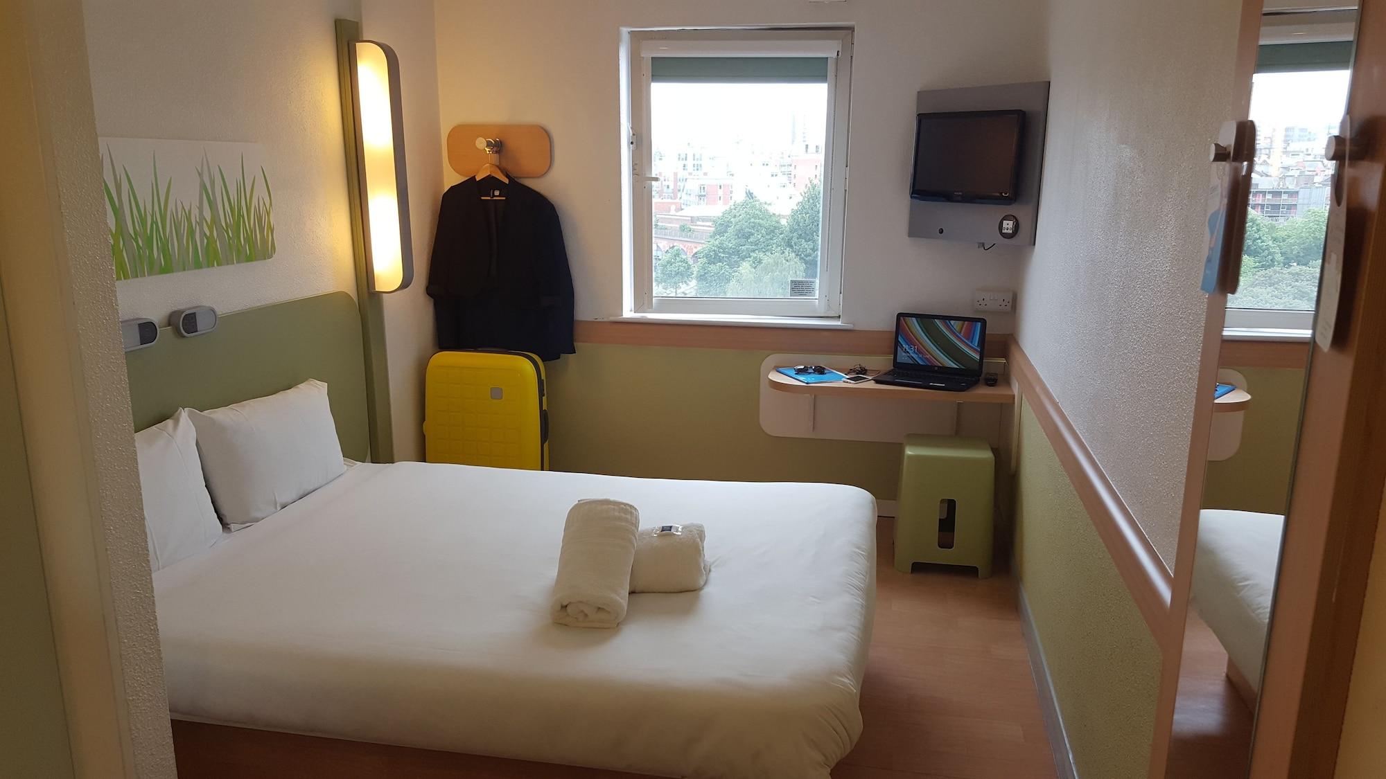 Ibis Budget Leeds Centre Crown Point Road Eksteriør billede