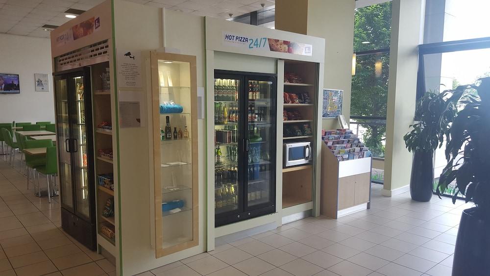 Ibis Budget Leeds Centre Crown Point Road Eksteriør billede