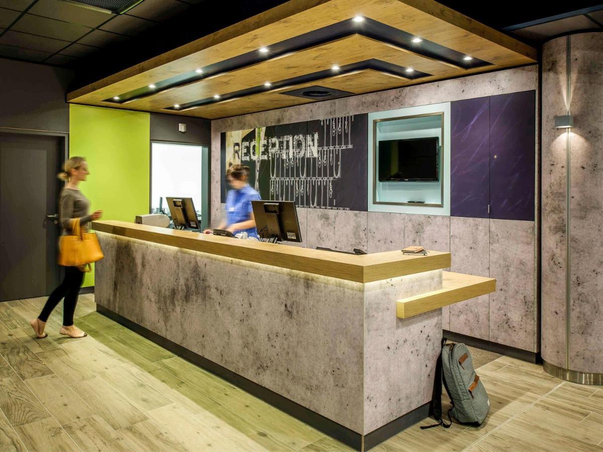 Ibis Budget Leeds Centre Crown Point Road Eksteriør billede