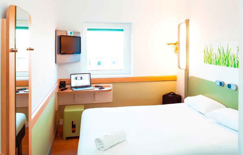 Ibis Budget Leeds Centre Crown Point Road Værelse billede